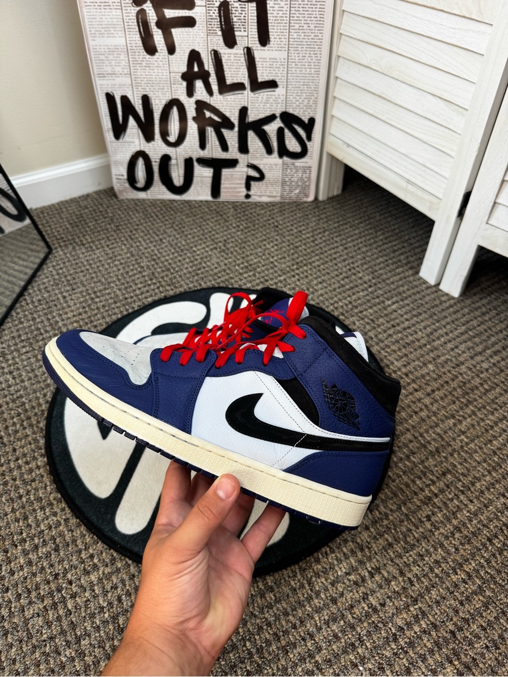Air Jordan 1 Mid SE Deep Royal Blue Black White Red Men’s Size 13 – 852542-400